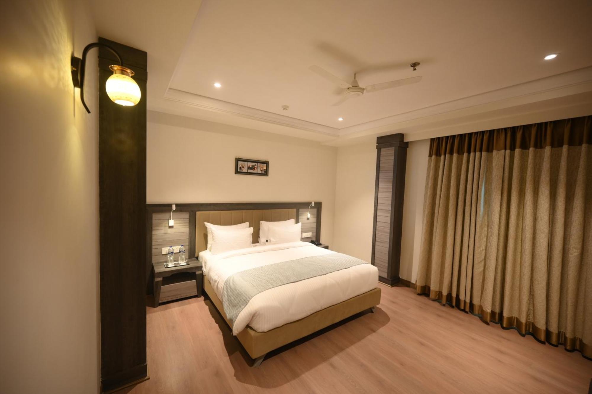 The Mudra Hotel 瓦拉纳西 外观 照片