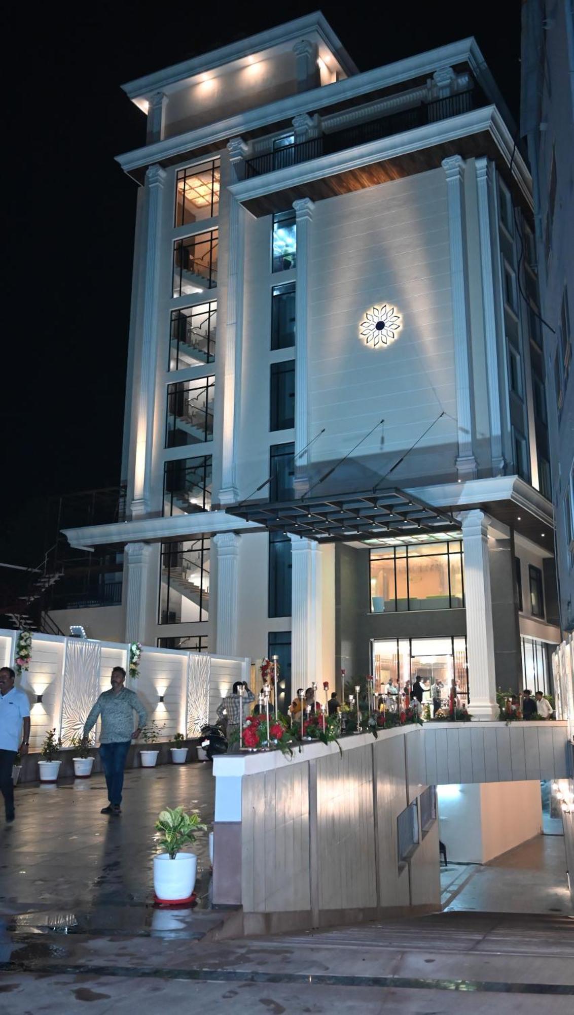 The Mudra Hotel 瓦拉纳西 外观 照片